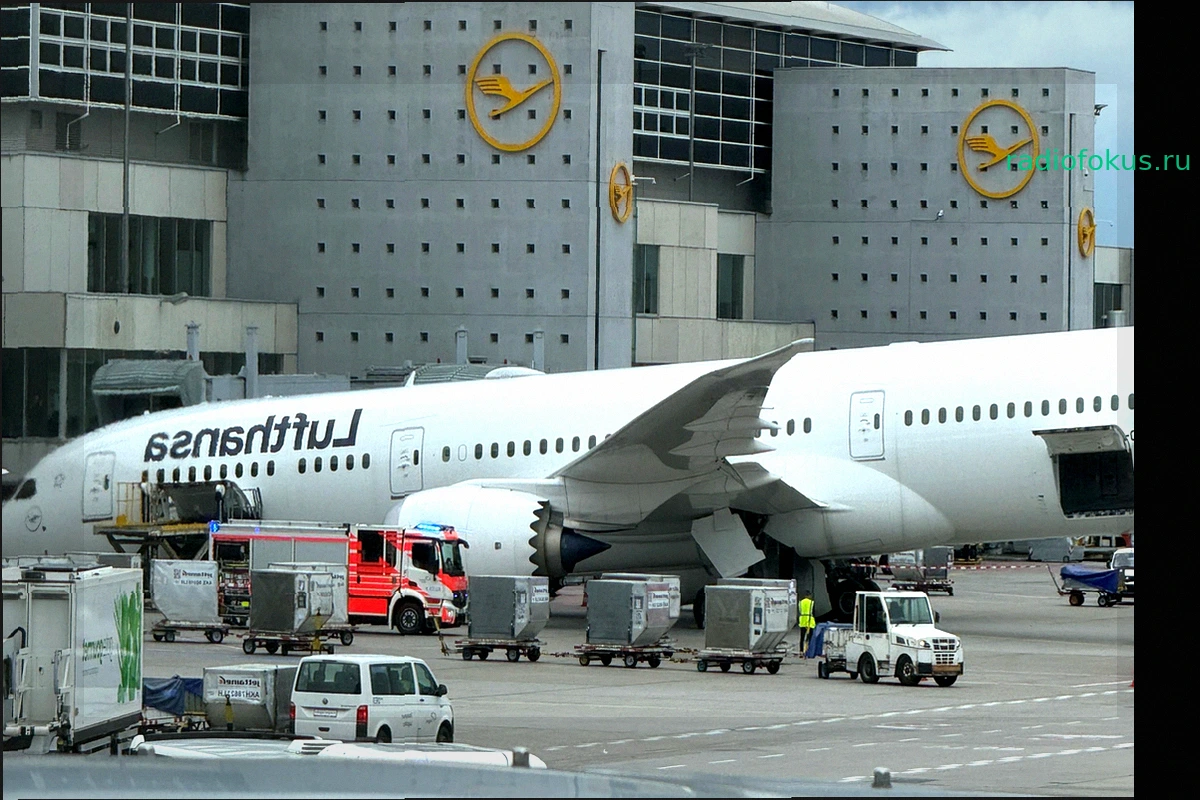 Аэропорт Франкфурта: Lufthansa расследует инцидент с Boeing 787